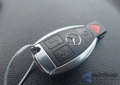 2015 Mercedes-Benz Gl 450 4Matic z USA, uszkodzony, nr VIN 4JGDF6EE2FA485960